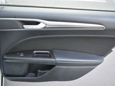 Used 2017 Ford Fusion S w/ Equipment Group 101A image 16