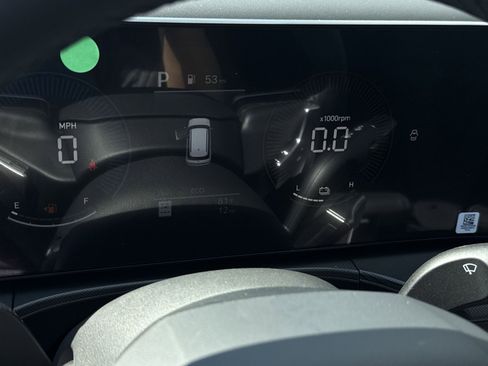 New 2026 Hyundai Santa Fe SE image 16