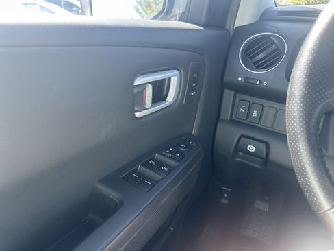 Used 2012 Honda Pilot Touring image 30