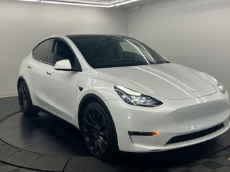 Used 2022 Tesla Model Y Performance AWD/4WD video 3
