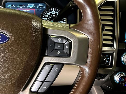 Used 2019 Ford F350 Limited image 13