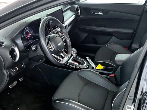 Used 2024 Kia Forte GT-Line image 17