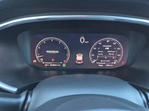 Used 2023 Acura MDX SH-AWD w/ Technology Package image 24