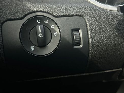 Used 2014 Ford Mustang GT Premium RWD image 28