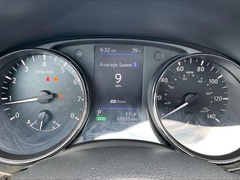 Used 2018 Nissan Rogue SL w/ Premium Package AWD/4WD image 13