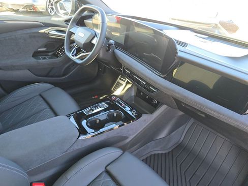 New 2025 Audi S6 e-tron Prestige image 13