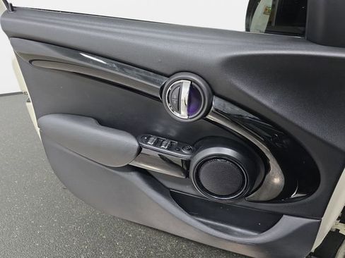 Used 2020 MINI Cooper S w/ Storage Package image 27