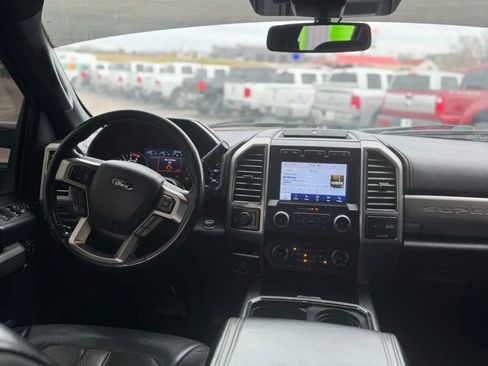 Used 2020 Ford F350 Platinum image 16