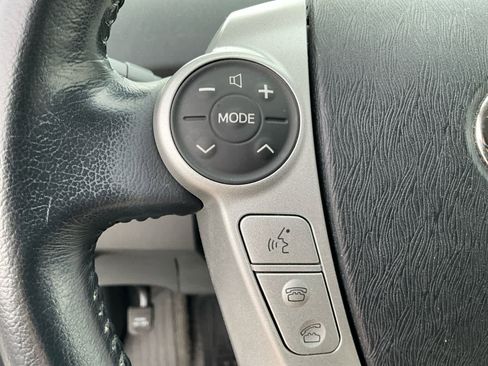 Used 2010 Toyota Prius Five image 21