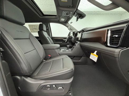 New 2026 GMC Sierra 1500 Denali image 39