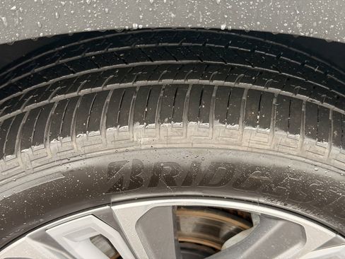 Certified 2024 Subaru Solterra Limited image 10