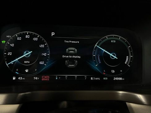 Used 2023 Kia Sorento SX Prestige image 18