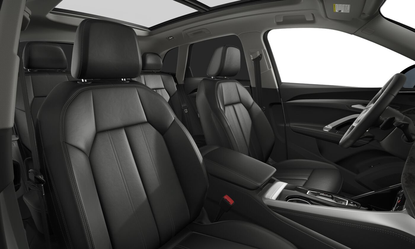 Certified 2025 Audi Q5 Premium AWD/4WD image 5