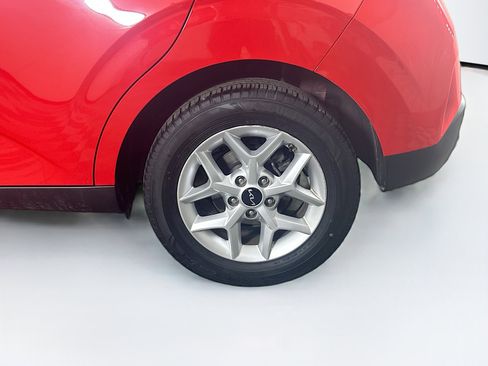 Used 2025 Kia Soul LX w/ LX Technology Package image 11