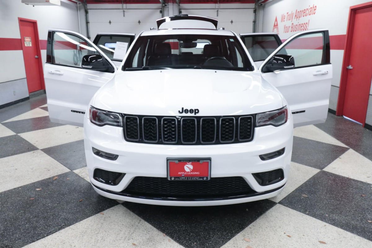 Used 2021 Jeep Grand Cherokee Limited X RWD image 31
