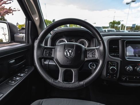 Used 2016 RAM 1500 Express w/ Popular Equipment Group AWD/4WD image 26