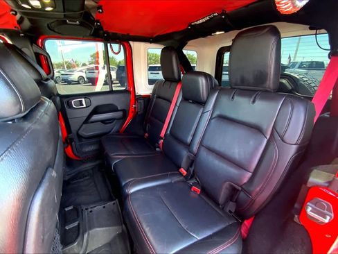 Used 2020 Jeep Wrangler Unlimited Rubicon w/ Quick Order Package 28Y Recon AWD/4WD image 21