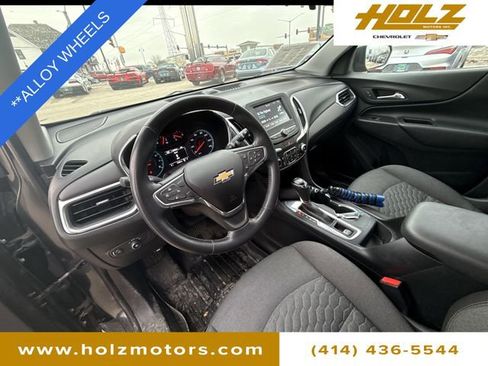 Used 2018 Chevrolet Equinox LT image 10