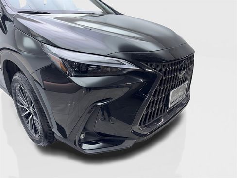 Used 2024 Lexus NX 250 FWD image 17