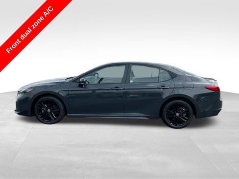 Certified 2025 Toyota Camry SE image 2