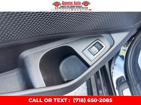 Used 2022 BMW 330i xDrive Sedan w/ Convenience Package AWD/4WD image 34