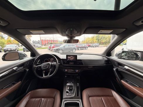 Used 2019 Audi Q5 2.0T Premium image 18