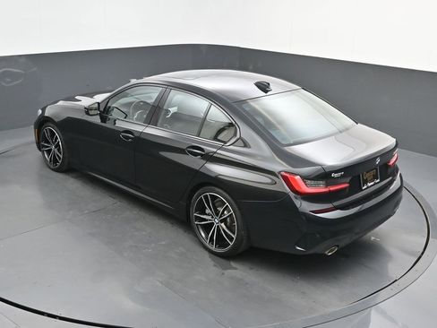 Used 2020 BMW 330i Sedan w/ M Sport Package RWD image 36