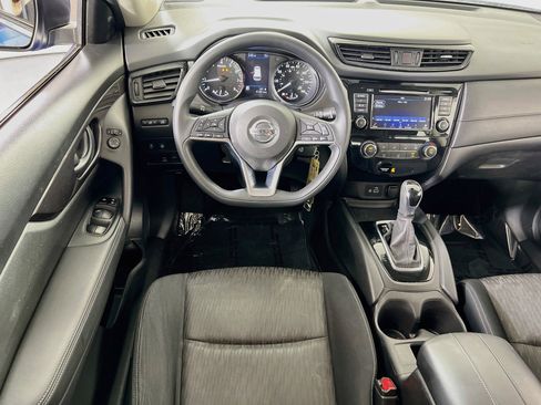 Used 2019 Nissan Rogue S image 20
