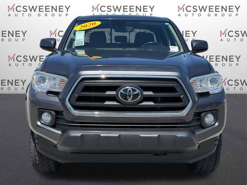 Used 2020 Toyota Tacoma SR5 RWD image 16