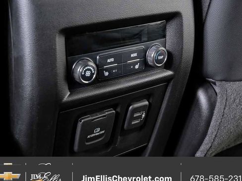 Certified 2019 Chevrolet Traverse Premier w/ Redline Edition image 22