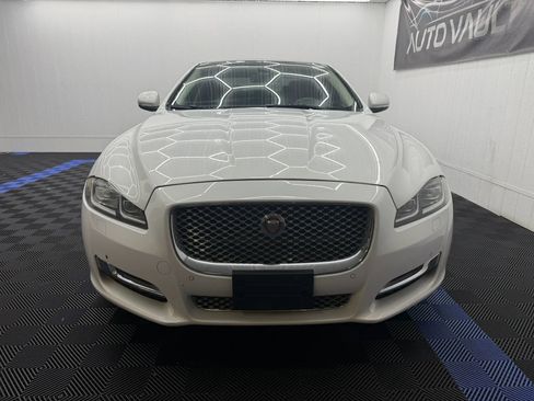 Used 2016 Jaguar XJ L Portfolio AWD/4WD image 4