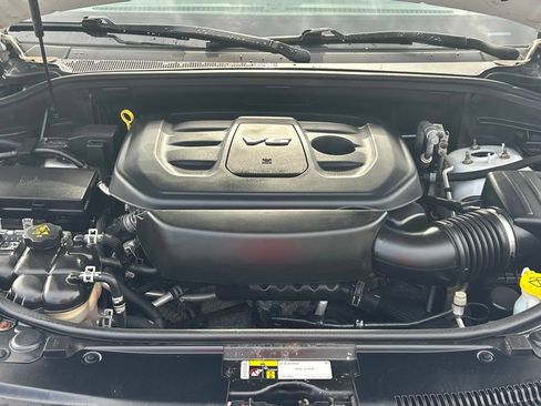 Used 2016 Jeep Grand Cherokee Limited AWD/4WD image 25