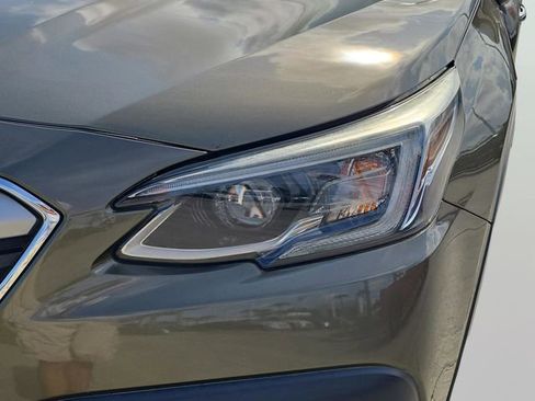 Used 2020 Subaru Outback Touring w/ Popular Package #2 AWD/4WD image 6