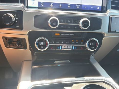 Used 2022 Ford F350 Lariat w/ Lariat Value Package AWD/4WD image 28