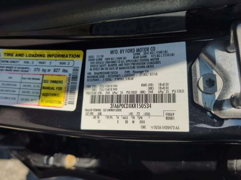 Used 2019 Ford Fusion SEL FWD image 39