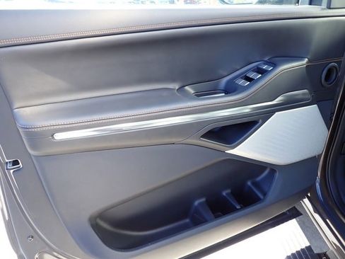 New 2025 Lincoln Navigator Black Label image 19