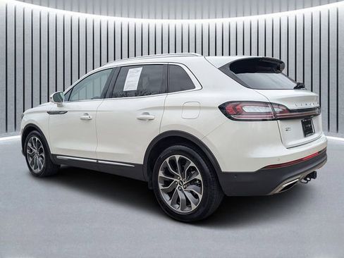 Used 2022 Lincoln Nautilus Reserve w/ Equipment Group 201A image 6