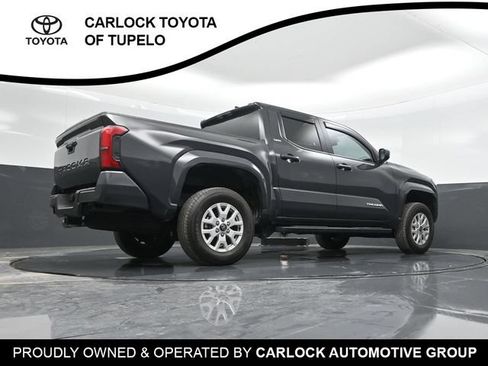 Used 2025 Toyota Tacoma SR5 RWD image 27