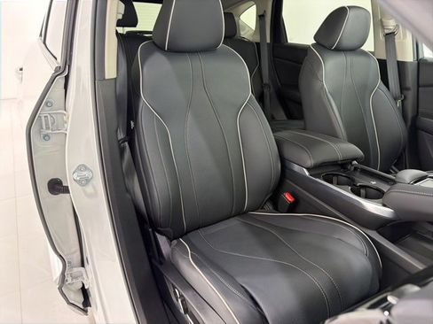 Certified 2025 Acura RDX SH-AWD w/ Advance Package image 19