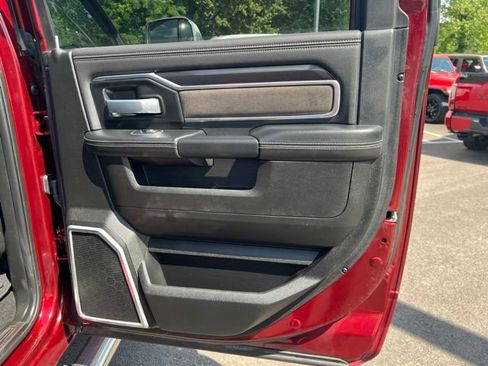 Used 2022 RAM 3500 Laramie AWD/4WD image 27