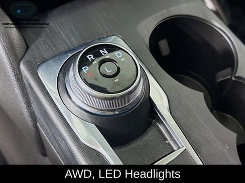 Used 2025 Ford Escape Active image 16