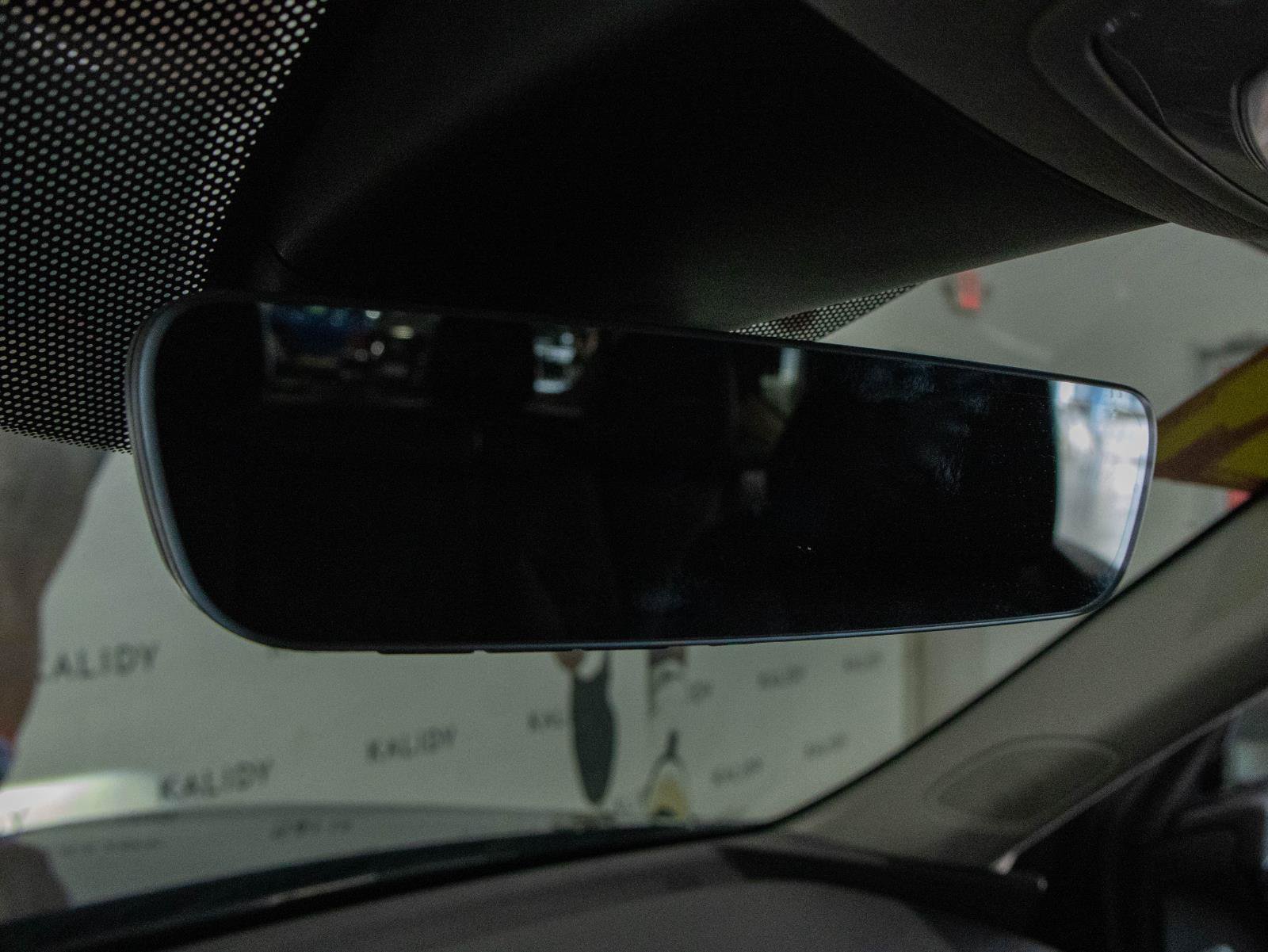Used 2024 Acura MDX FWD image 12