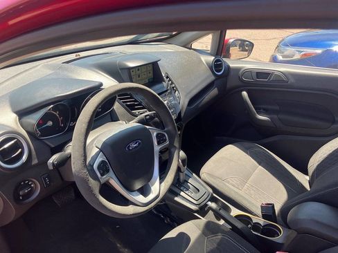 Used 2017 Ford Fiesta SE w/ Equipment Group 201A image 7