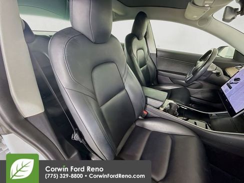 Used 2019 Tesla Model 3 RWD image 27