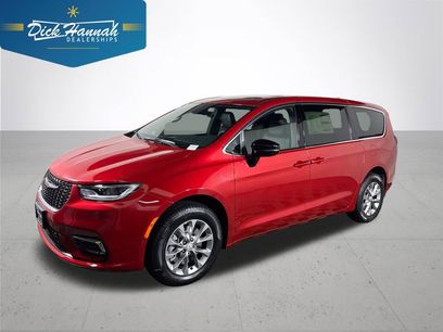 New 2026 Chrysler Pacifica Limited