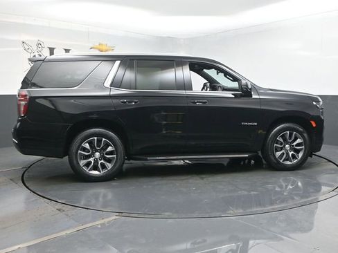 Used 2023 Chevrolet Tahoe LT w/ Luxury Package AWD/4WD image 37