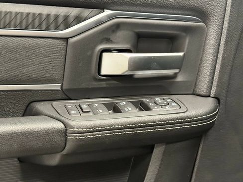 New 2026 RAM 2500 Big Horn AWD/4WD image 17