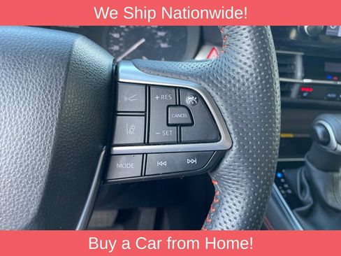 Used 2024 Toyota Sienna XSE w/ XSE Plus Package AWD/4WD image 37