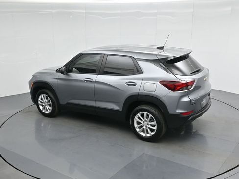 Used 2024 Chevrolet TrailBlazer LS image 43
