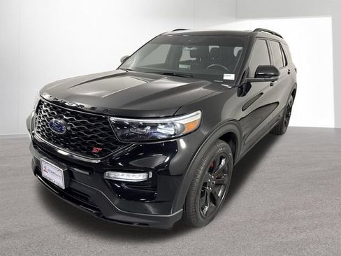 Used 2023 Ford Explorer ST w/ Equipment Group 401A AWD/4WD image 28